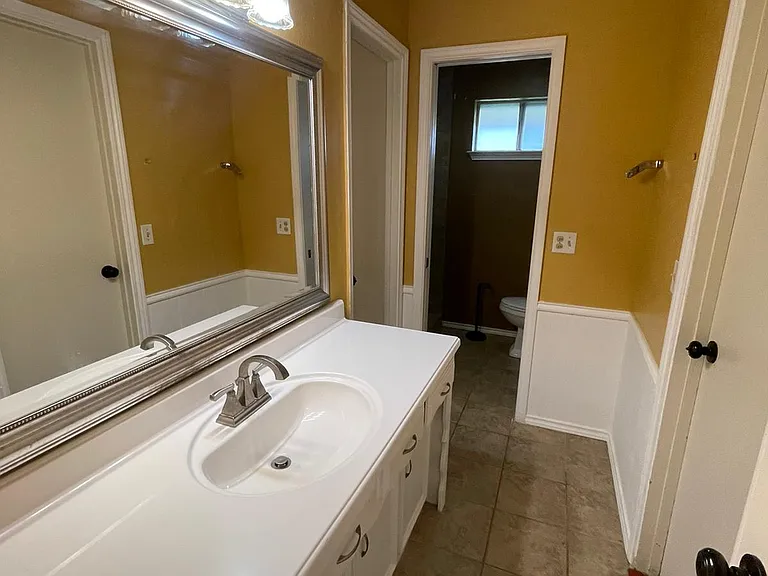 2765 N Hillbrier Cir — Photo 9