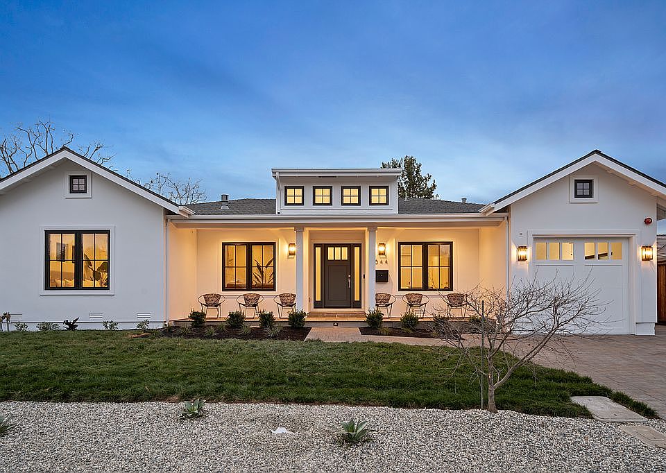 1st image of 644 Georgia Ave