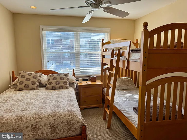 9300 Atlantic Ave #204 — Photo 18