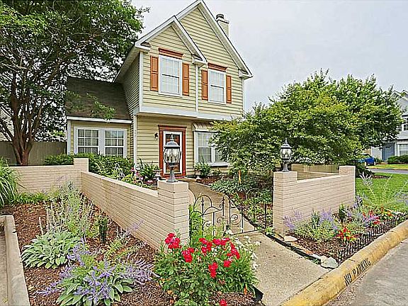 2nd image of 801 Snead Dr