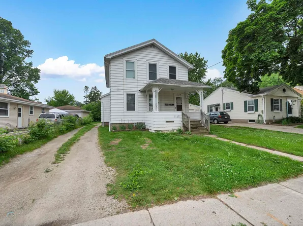 1117 Dousman St, Green Bay, WI 54303