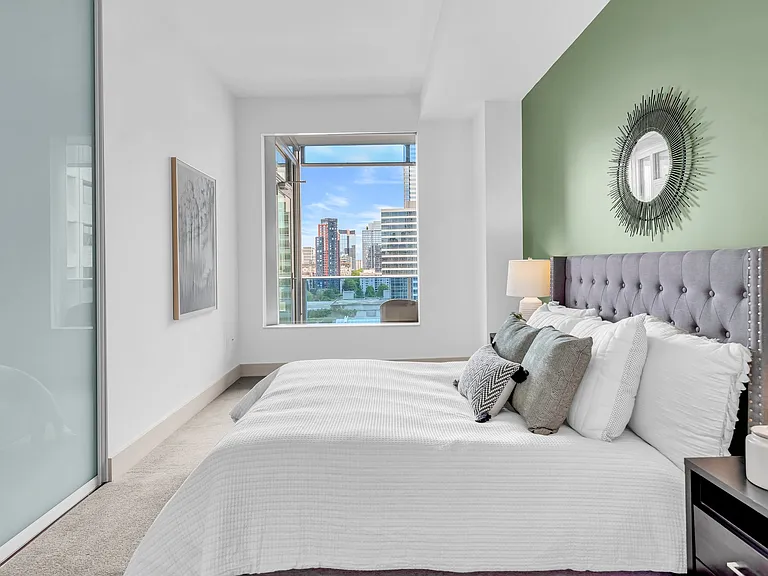 737 Olive Way #2206 — Photo 12