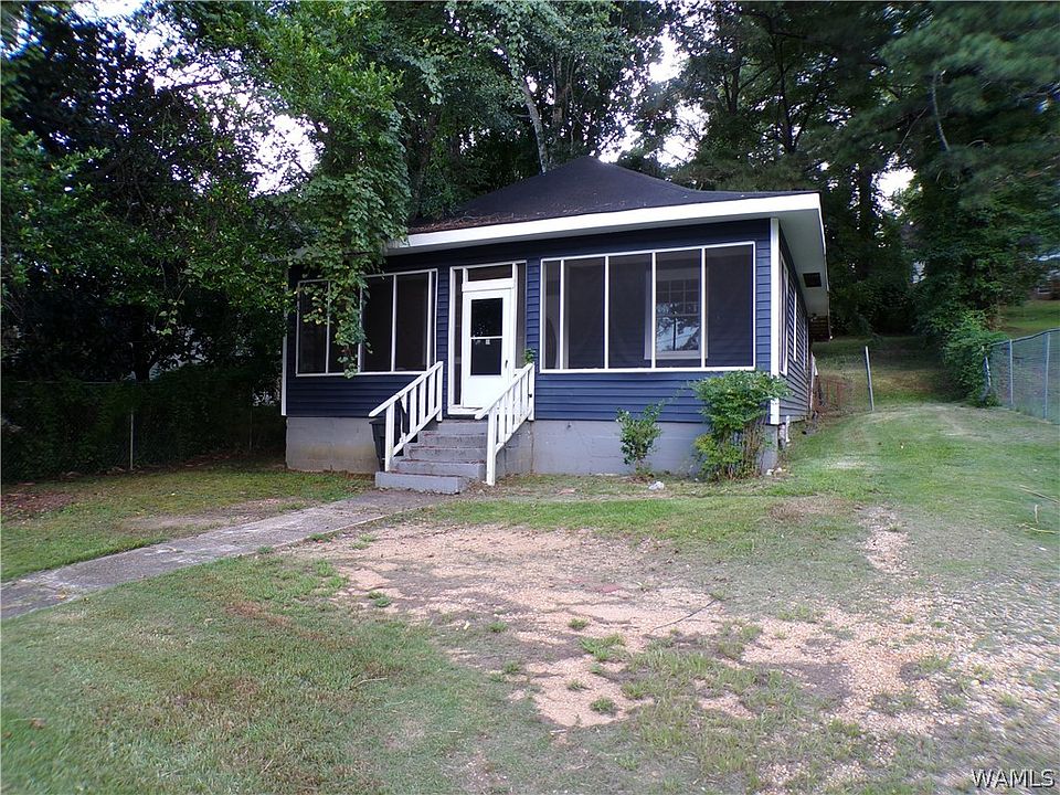 1st image of 439 2nd Ave NW