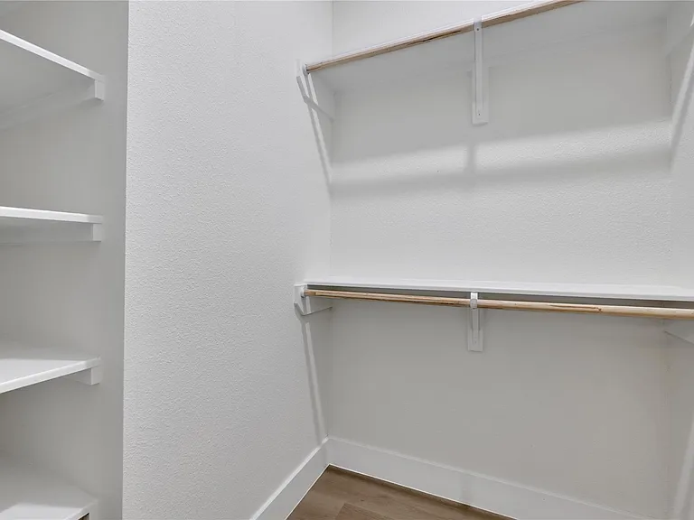 2613 Delafield St #2 — Photo 18