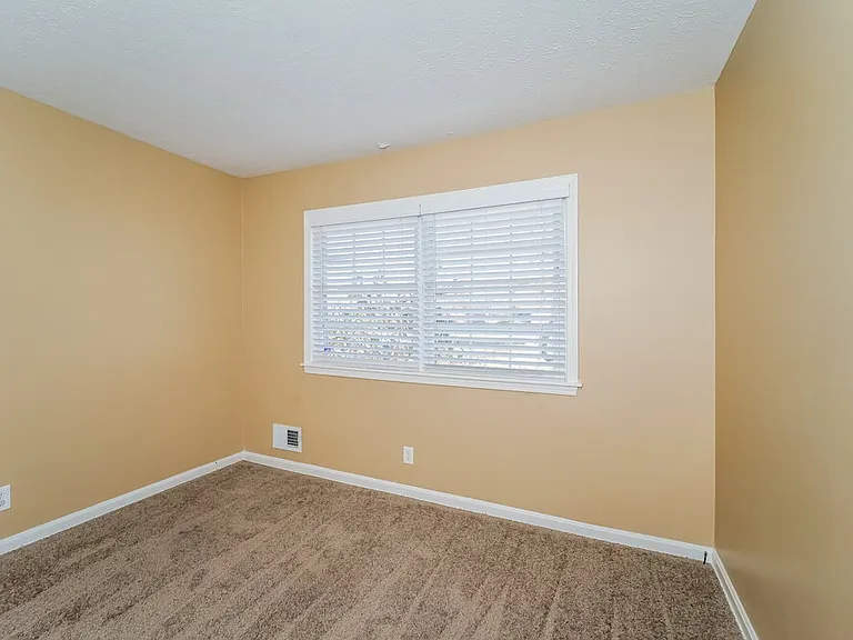 6506 Missionary Ridge Dr — Photo 15