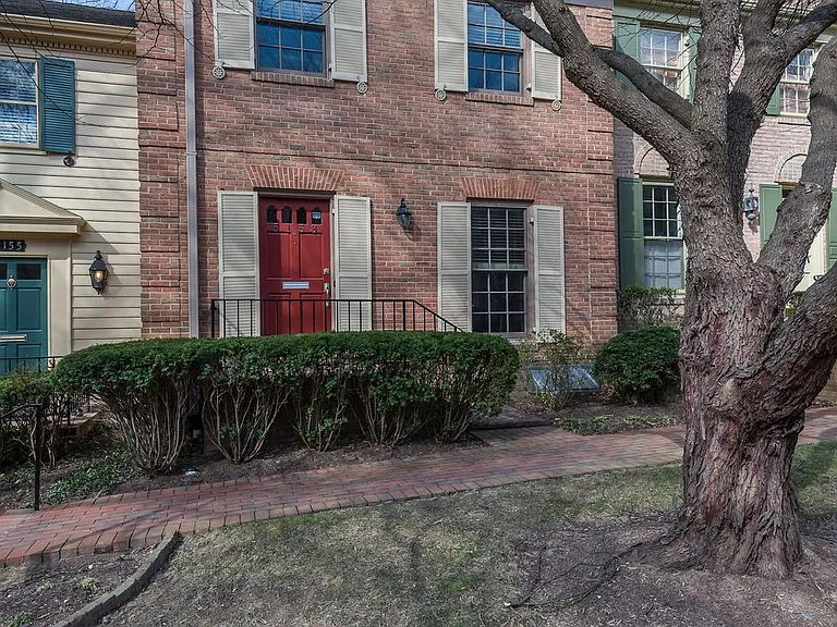 5153 Westbard Ave #15 — Photo 3