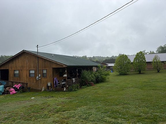 2nd image of 1805 Mountain Ridge Rd