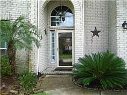 1st image of 4505 Canyon Crest Dr