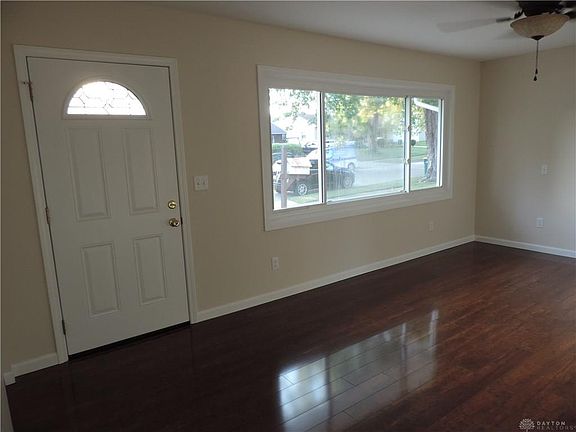 2nd image of 2582 Crestwell Pl