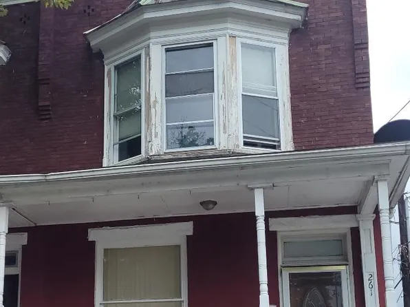 261 Peffer St, Harrisburg, PA 17102