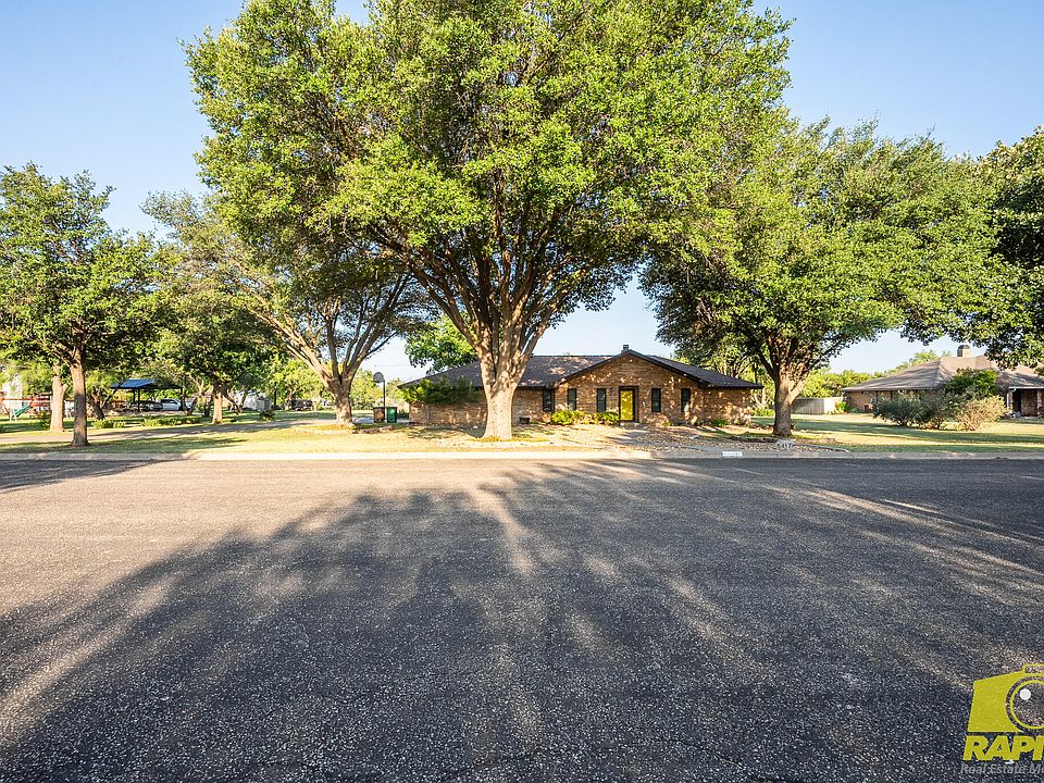 1st image of 5417 Briarwood Cir