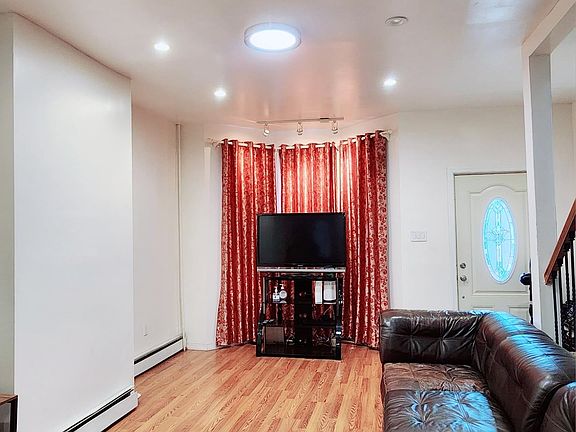 3rd image of 101A Belmont Ave