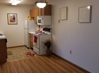 3120 33rd St S APT 203, Fargo, ND 58103