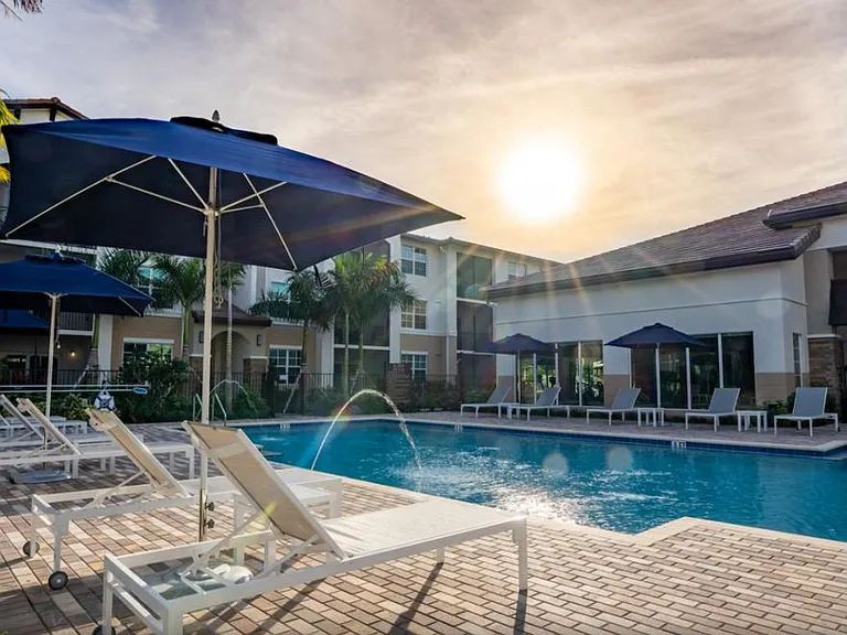 Alora West Palm Beach — Photo 4