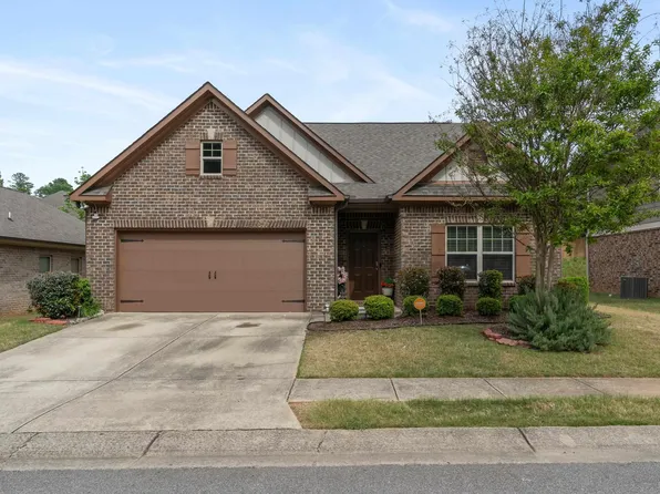 5147 Sterling Glen Dr, Pinson, AL 35126