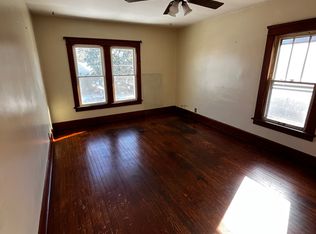 2462 N 46th St, Milwaukee, WI 53210