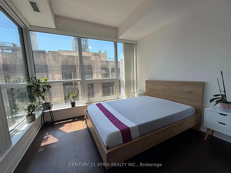 8 Mercer St #1906 — Photo 12