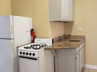 420 26th St APT 1, Oakland, CA 94612
