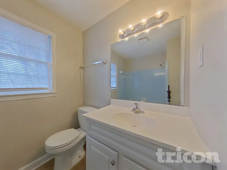 5020 Horton Pl — Photo 13