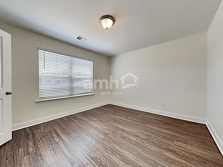 404 Ronter Ct — Photo 18