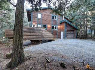 227 Vail Dr, Girdwood, AK 99587