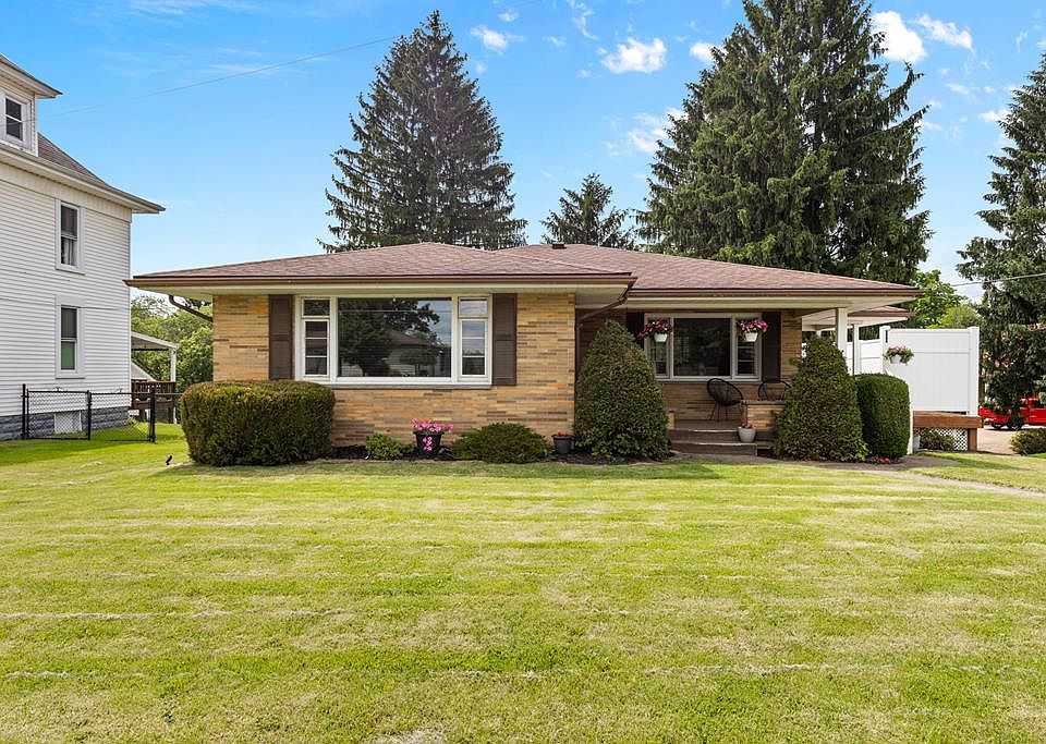 1st image of 16 Westview Lane