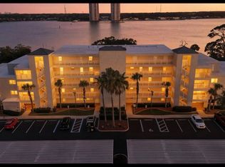 711 Halifax Ave #106, Daytona Beach, FL 32118