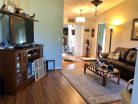 2nd image of 11231 Willmington Blvd