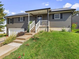 374 Hope Dr, Sainte Genevieve, MO 63670
