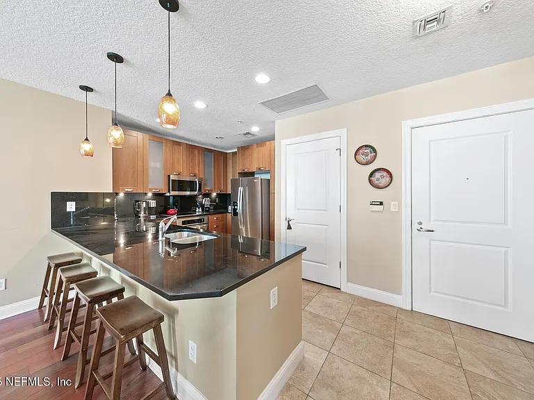 1431 Riverplace Blvd #2302 — Photo 3