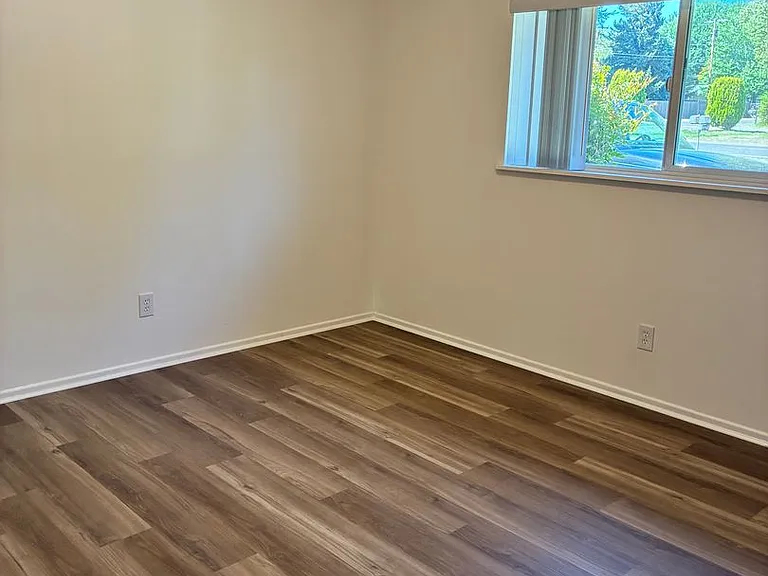 2417 Happy Valley Dr — Photo 9