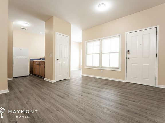 4th image of 115 Drake St APT D