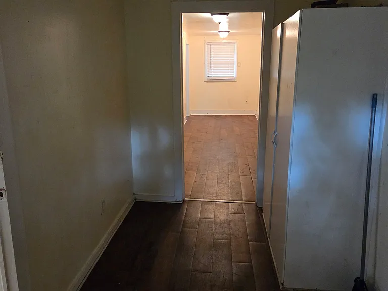 3054 Wise St — Photo 9