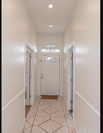 4th image of 1065 Freeboard Blvd