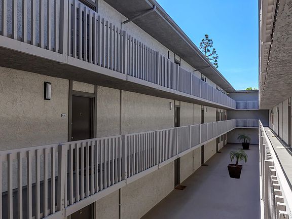 3rd image of 5025 E Pacific Coast Hwy APT P107