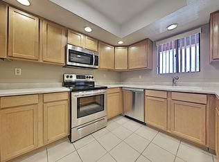 12222 N Paradise Village Pkwy #237, Phoenix, AZ 85032