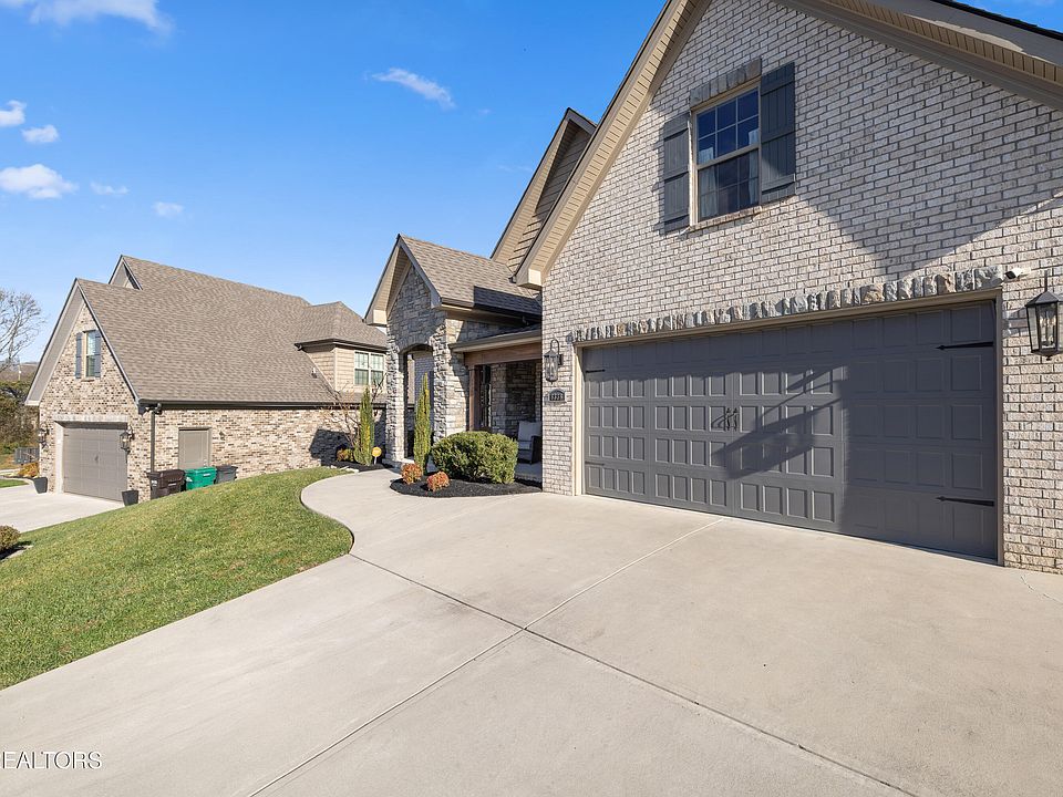 8338 English Hill Ln, Knoxville, TN 37923 | Zillow