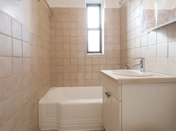 70 Clark Street image 33 of 46