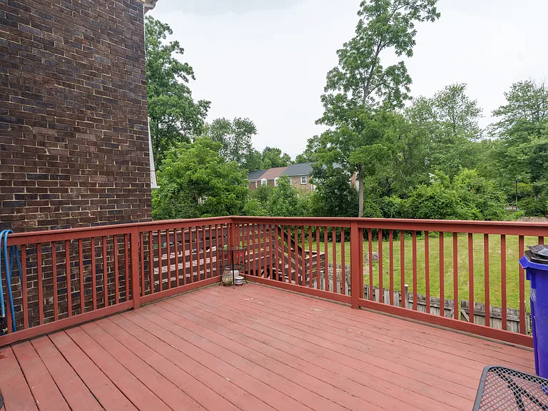 5776 Yellowrose Ct — Photo 10