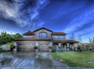 30342 Ridgeway Ct, Castaic, CA 91384
