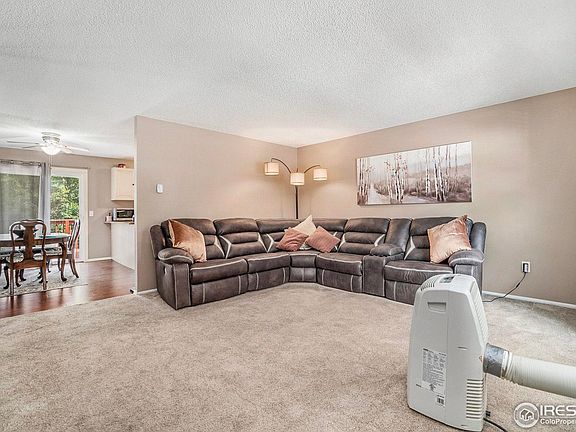 5th image of 2215 Sunrise Dr