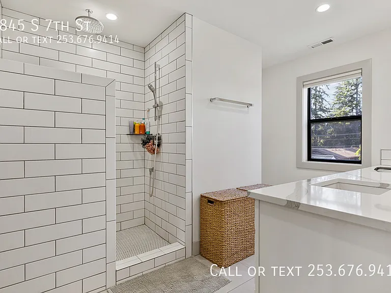 4845 S 7th St — Photo 22