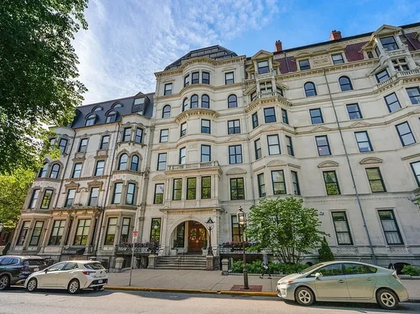 160 Commonwealth Ave, Boston, MA