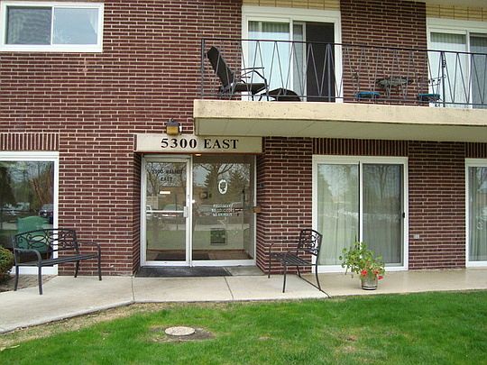 1st image of 5300 Walnut Ave APT 3B
