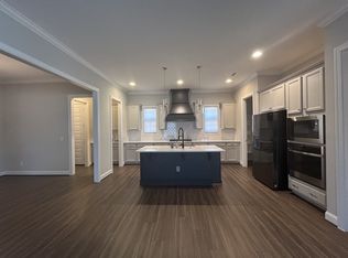 1017 Ashcliff Ln, Durham, NC 27703