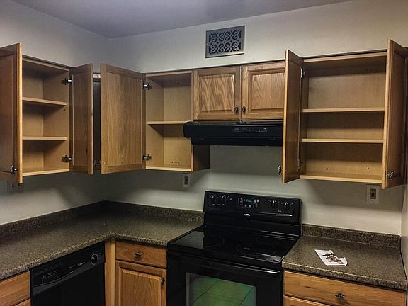2nd image of 12800 Portulaca Dr APT B