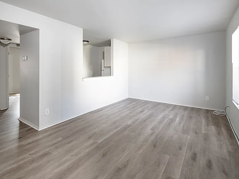 1234 Saratoga Dr — Photo 13
