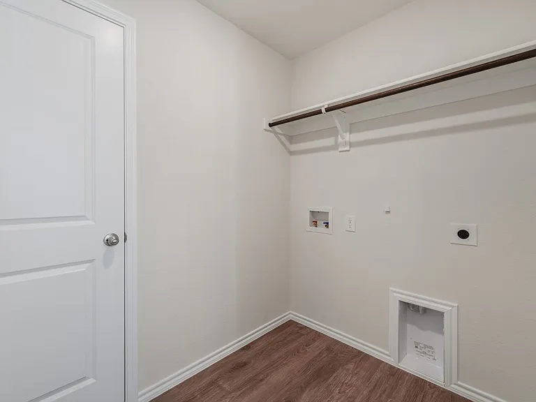 1709 Potomac Ln — Photo 11