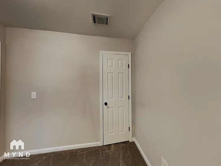 201 Jackson Pl NW — Photo 35