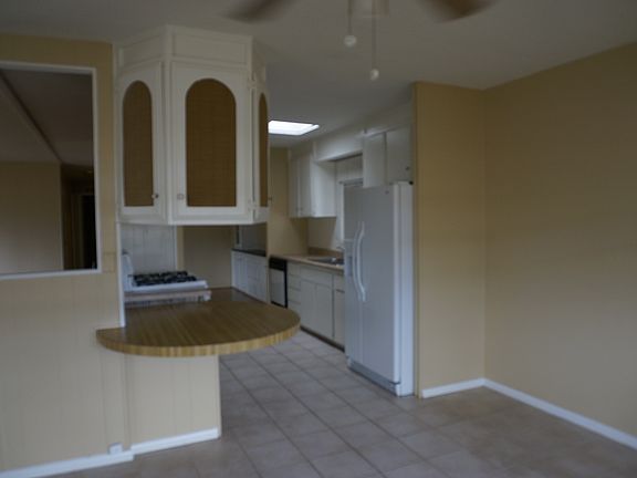 4th image of 25418 S Wyoming Ave